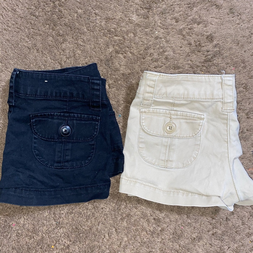 Junior Shorts - Picture 2 of 2